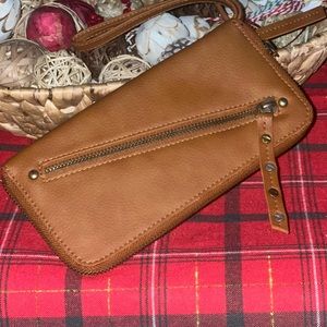 Free People NWOT Wallet/Wristlet